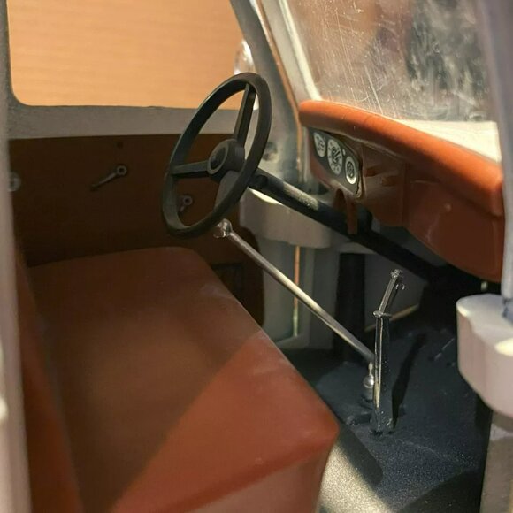 Solido Ford V8 Pick Up 1936 Perrier Graphics Model Truck 1/19 Scale - Picture 7 of 10